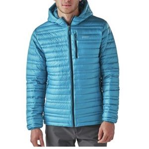Patagonia Ultralight Hooded Down Jacket